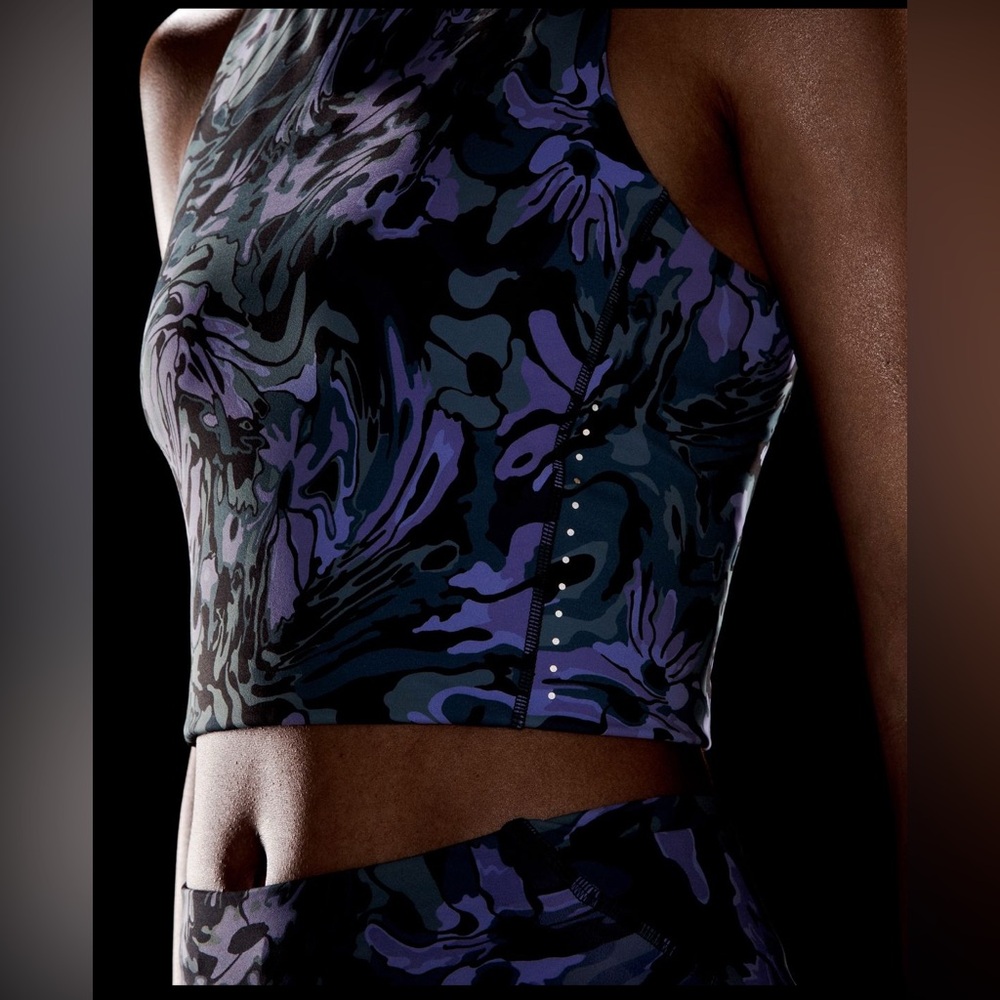 NWT Lululemon Swift Speed Cropped Tank Top *B/C Cup - Flower Meld Multi Sz 10 - Picture 5 of 6